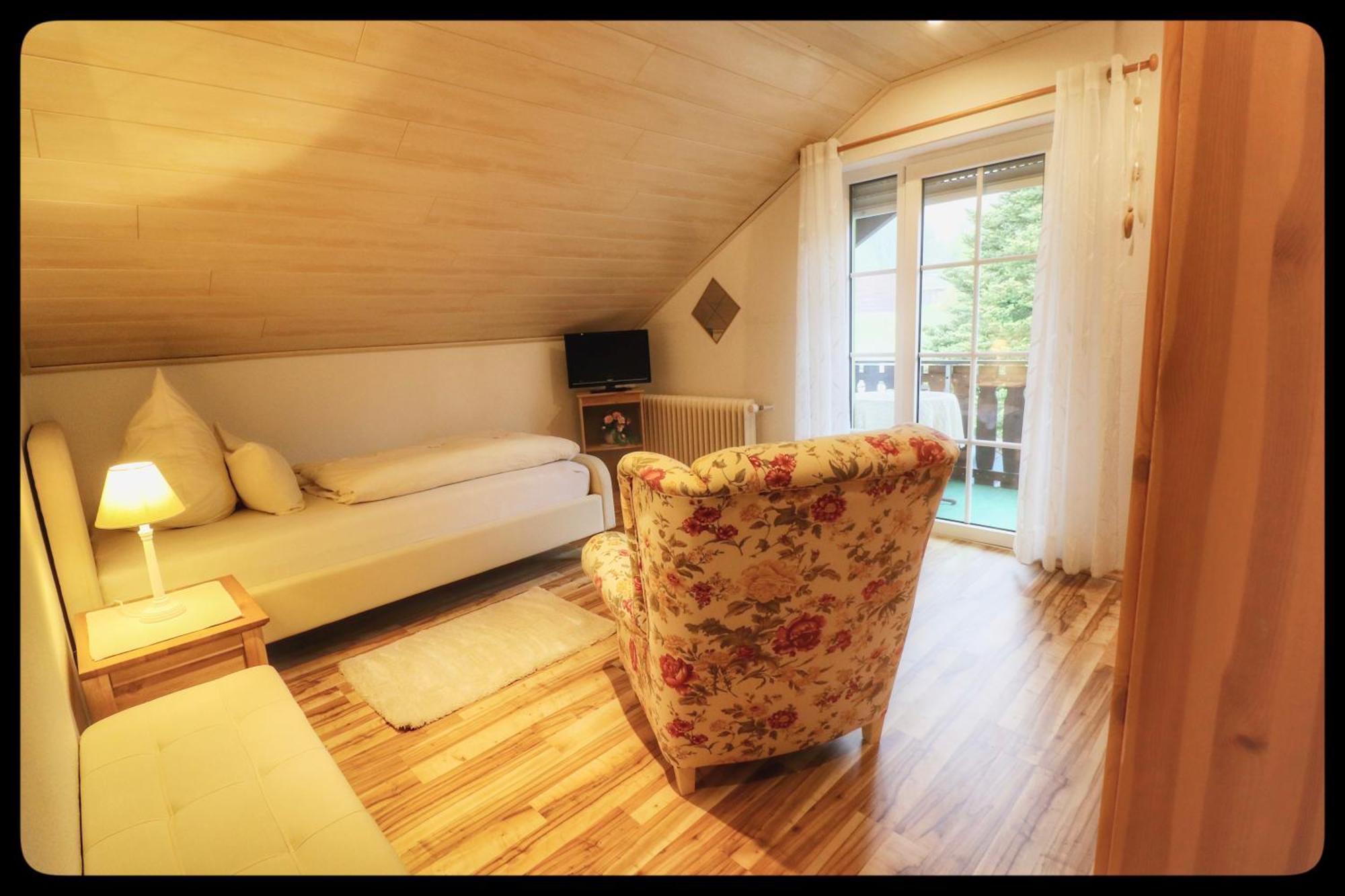 Sonnenheim Gasthof *